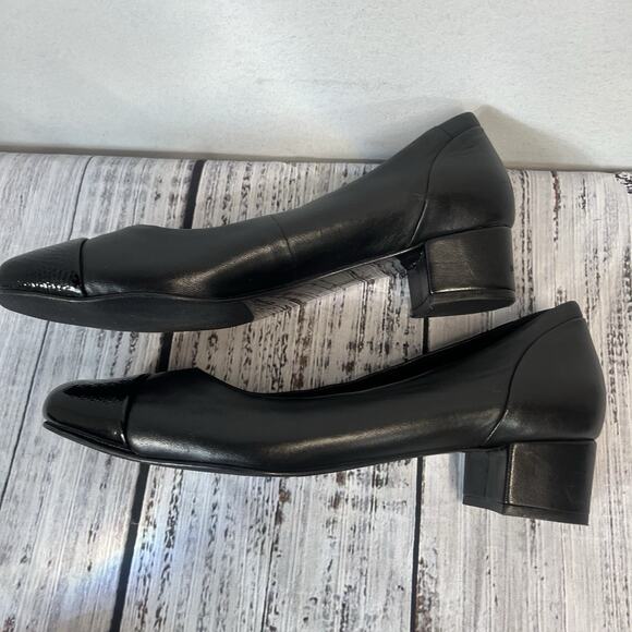 Trotters Black Leather Slip On Heels Shoes size 9.5 N Comfort Supper Career - Picture 10 of 12